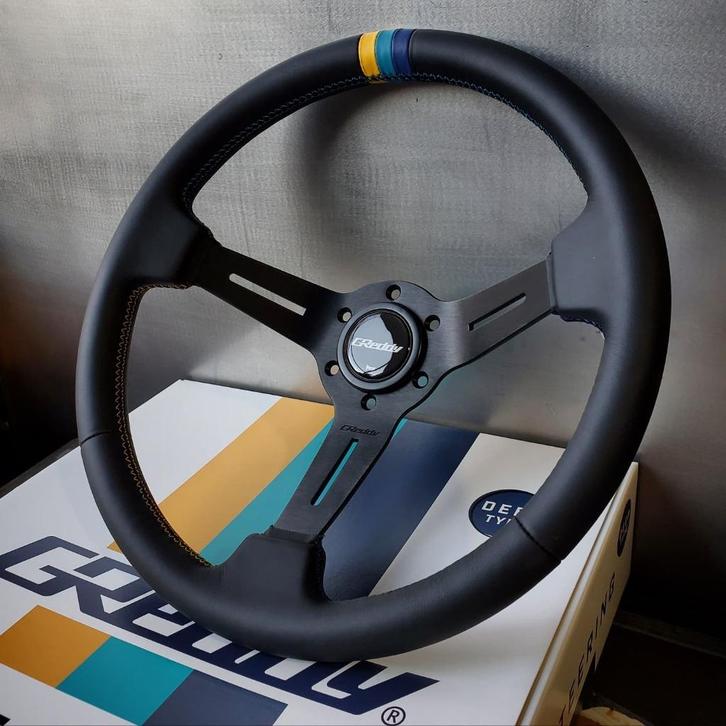 GReddy 3-Stripe 80mm deep dish sportstuur stuur, Auto diversen, Tuning en Styling, Ophalen of Verzenden