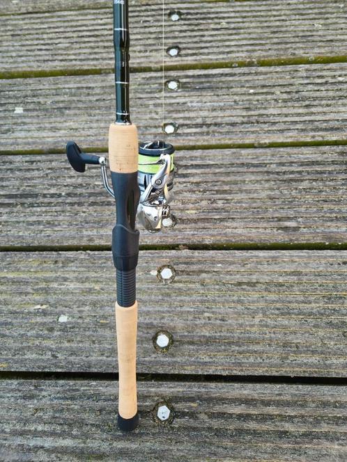 St. Croix Legend Elite ES70MHF2 met shimano stradic 3000HG, Watersport en Boten, Hengelsport | Roofvissen, Zo goed als nieuw, Molen