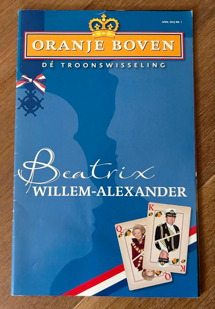 Oranje Boven - Troonswisseling 2013 lees omschrijving, Boeken, Tijdschriften en Kranten, Gelezen, Overige typen, Ophalen
