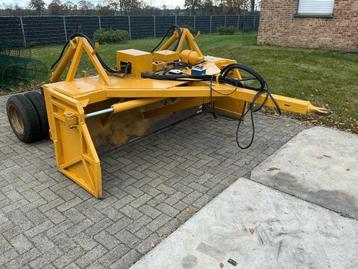 Kilverbak met schuinstelling en mogelijkheid voor voor aansl beschikbaar voor biedingen