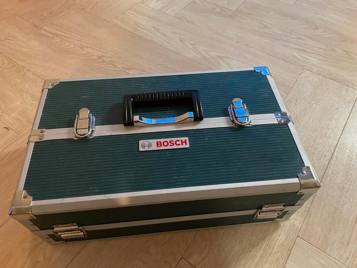 Bosch 18v Accu, Lader & Koffer (Defecte Schroevendraaier), Doe-het-zelf en Verbouw, Gereedschapskisten, Gebruikt, Ophalen