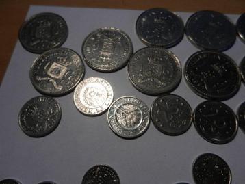 lotje munten Nederlandse Antillen  ZIE FOTO,S beschikbaar voor biedingen