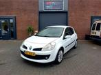 Renault Clio 1.2 TCE Collection AIRCO / CRUISE / DAB+, Voorwielaandrijving, Bluetooth, Gebruikt, Zwart