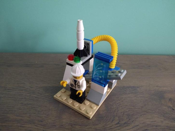 Lego Town 6452 Space Port mini rocket launcher, Kinderen en Baby's, Speelgoed | Duplo en Lego, Gebruikt, Lego, Complete set, Ophalen of Verzenden