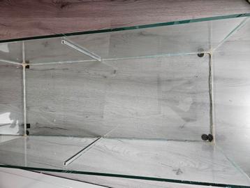Glazen bak 100x40x35  beschikbaar voor biedingen