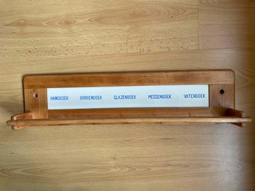 Handdoeken / theedoekenrek. beschikbaar voor biedingen