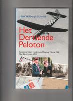 Het Dertiende Peloton, Ophalen of Verzenden, Tweede Wereldoorlog, Zo goed als nieuw, Haks Walburgh Schmidt