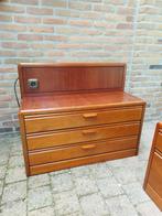 Hülsta Ladenkast kersenhout (fineer), Huis en Inrichting, Ophalen, Gebruikt, Minder dan 100 cm, Kersenhout