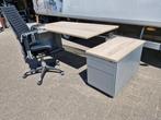 Ahrend Essa bureau of complete werkplek ( 20 beschikbaar), Huis en Inrichting, Bureaus, In hoogte verstelbaar, Zo goed als nieuw