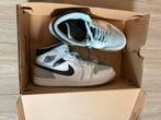 Nike Air jordan 1 Mid GS ice blue 44,5, Kleding | Heren, Schoenen, Overige kleuren, Nike, Ophalen of Verzenden, Sneakers of Gympen