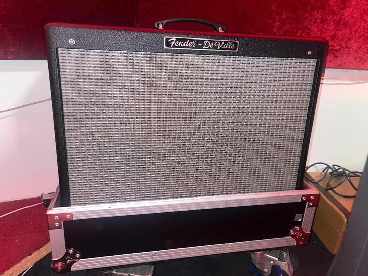 Fender Hot Rod DeVille 212, Muziek en Instrumenten, Versterkers | Bas en Gitaar, Zo goed als nieuw, Gitaar, 50 tot 100 watt, Ophalen