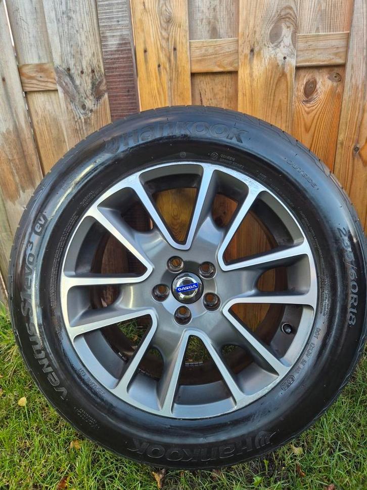 Mooie set wielen voor Volvo XC60 18 inch, Auto-onderdelen, Banden en Velgen, Banden en Velgen, Zomerbanden, 18 inch, 235 mm, Personenwagen