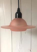Ufo roze matglas vintage hanglampje, Huis en Inrichting, Lampen | Hanglampen, Ophalen of Verzenden, Minder dan 50 cm