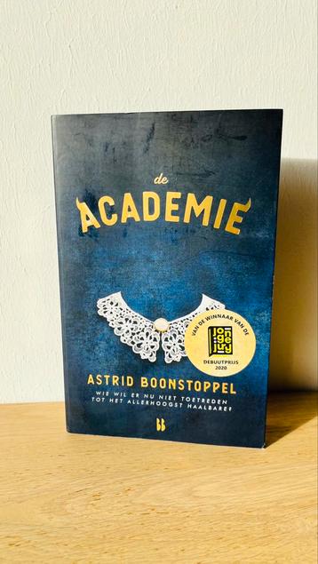 Astrid Boonstoppel - De Academie beschikbaar voor biedingen