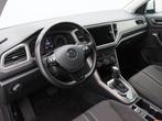 Volkswagen T-Roc 1.5 TSi 150 Pk Automaat Style Business | LE, Auto's, 1254 kg, Stof, 4 cilinders, 150 pk