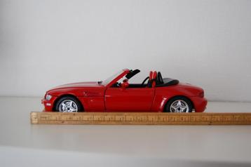modelauto schaal 1/24 beschikbaar voor biedingen