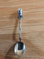 Verzilverd souveniers theelepel met Delfts blauw klompje, Ophalen of Verzenden
