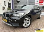 BMW X1 sDrive18i * AUTOMAAT * NAVIGATIE * AIRCO *, 4 cilinders, 150 pk, Zwart, Bedrijf