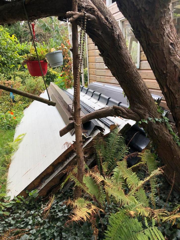 Partij sandwich dak- & wandpanelen, geïsoleerd – ca. 35 m², Doe-het-zelf en Verbouw, Platen en Panelen, Gebruikt, Ophalen