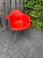 Vitra Eames DAW Stoel Rood, Huis en Inrichting, Stoelen, Ophalen, Kunststof, Gebruikt, Drie