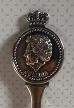 Lepeltje met kroontje en beeld van Kon. Juliana. L. 11,5 cm., Ophalen of Verzenden, Zo goed als nieuw, Nederland, Speld(je) of Lepel(tje)