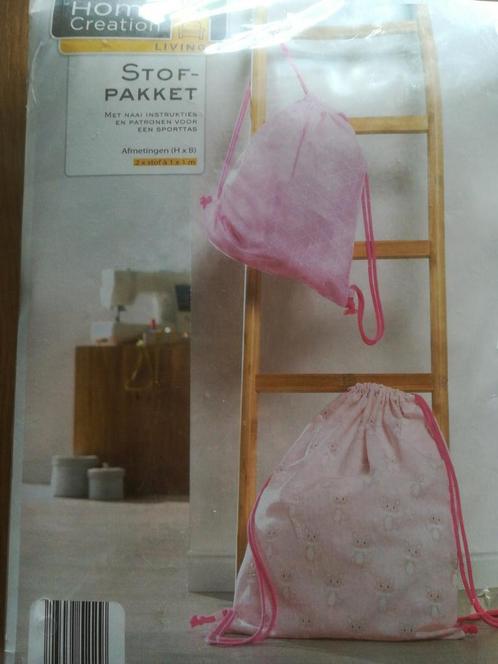 Stofpakket met naai instructie voor maken van tas NIEUW, Hobby en Vrije tijd, Naaien en Fournituren, Nieuw, Ophalen of Verzenden