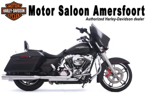 Harley-Davidson FLHXS STREET GLIDE SPECIAL (bj 2015), Motoren, Motoren | Harley-Davidson, Toermotor, meer dan 35 kW