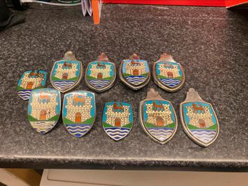 Volkswagen vw kever Wolfsburg emblemen beschikbaar voor biedingen