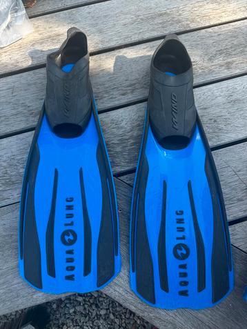 Aqua Lung Duikvliezen Maat 36-37 beschikbaar voor biedingen
