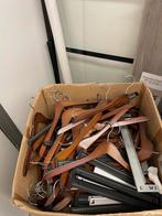 Kledinghangers  €10, Ophalen, Gebruikt, Hout, Volwassenen