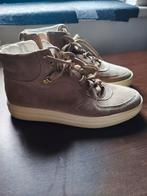 Te koop schoenen Hush Puppies, Beige, Ophalen of Verzenden, Hush Puppies, Sneakers of Gympen