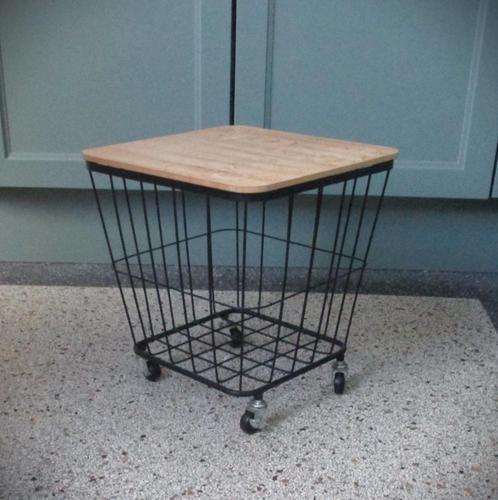 Tafel~Bijzettafel Atmosphera~Ikea~Op wieltjes~Draadwerk~Hout, Huis en Inrichting, Tafels | Bijzettafels, Gebruikt, Rechthoekig