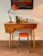 ✨ Deens Vintage Schrijfbureau – Jaren ’70 ✨, Ophalen, Gebruikt, Bureau