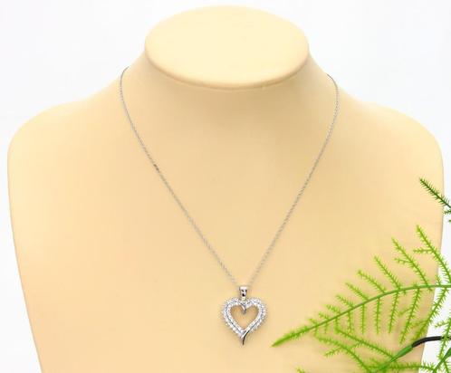 Prachtige zilveren plated halsketting met strass hart pendan, Sieraden, Tassen en Uiterlijk, Kettingen, Nieuw, Overige materialen