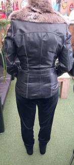 Dames Leren Jas  / Kleur Zwart, Ophalen, Zo goed als nieuw, Maat 36 (S), Zwart