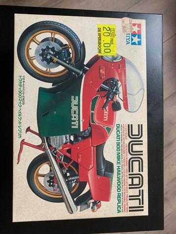 Ducati 900 Mike Hailwood Replica Bouwpakket beschikbaar voor biedingen