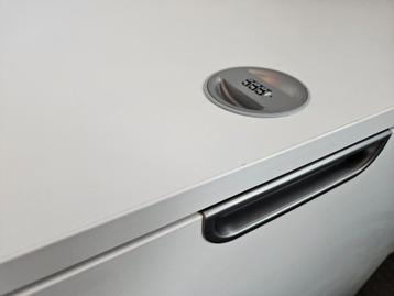 Twee IKEA Galant ladekasten - Wit - afbeelding 7