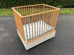 Baby box met kleed en met bergruimte, Ophalen, Gebruikt, Vierkant, Boxkleed