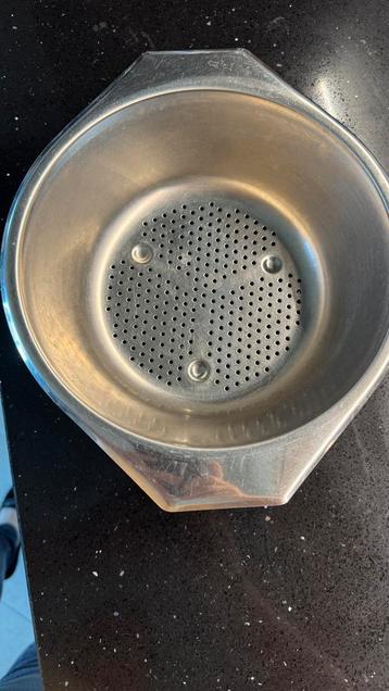 Keuken spullen RVS, Glas, keramiek e.d beschikbaar voor biedingen