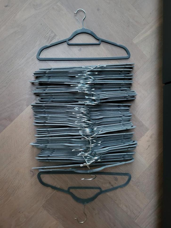 30 Fluwelen Grijze Kledinghangers - Antislip, Kleding | Dames, Kledinghangers, Nieuw, Fluweel, Kinderen en Volwassenen, Ophalen