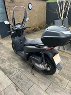 Te koop: mooie motor scooter Honda SH300, Particulier, Scooter