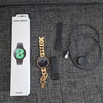 Samsung watch4 beschikbaar voor biedingen