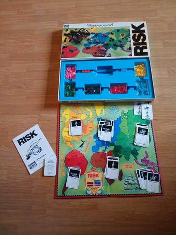 Risk Bordspel - Witte Doos - Compleet beschikbaar voor biedingen