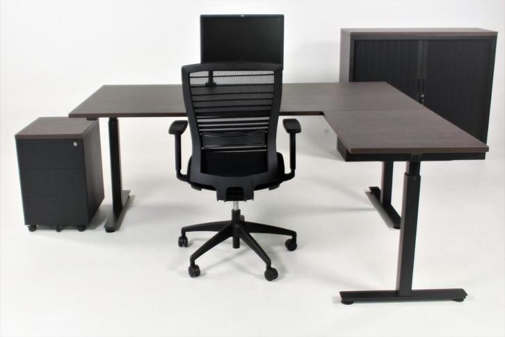 Hoekbureau 160x160cm Dark Oak / Zwart, Huis en Inrichting, Bureaus, Gebruikt, In hoogte verstelbaar, Ophalen of Verzenden