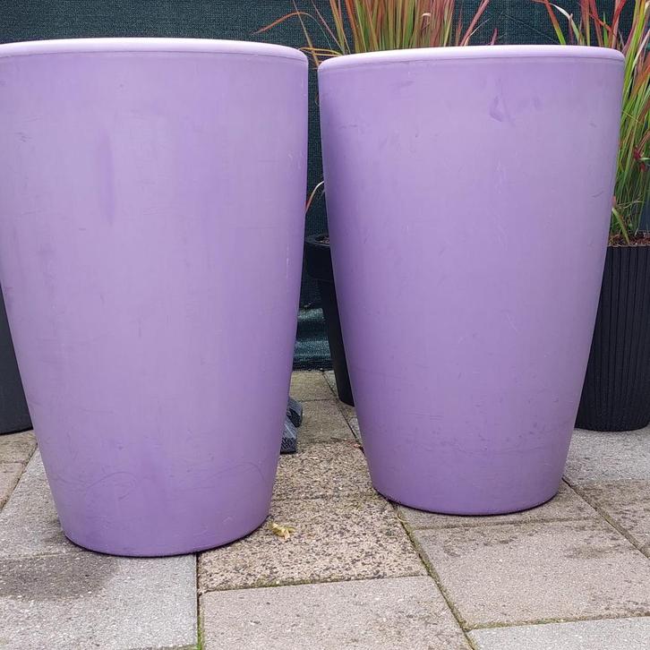 Super mooie buiten potten gekocht bij Intratuin Kleur; paars, Tuin en Terras, Bloempotten, Zo goed als nieuw, Kunststof, 40 cm of meer