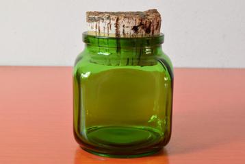 Retro vintage groene glazen jaren 70 voorraadpot met kurk beschikbaar voor biedingen