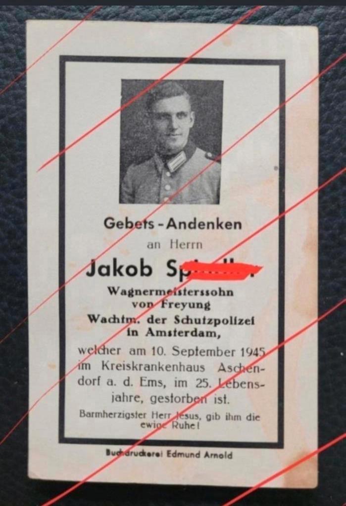 Duits Wachtmeister XX Schutzpolizei Amsterdam WW2/ WO2 1945, Verzamelen, Bidprentjes en Rouwkaarten, Bidprentje, Ophalen of Verzenden