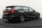 Volvo V60 2.0 T5 Business+ 251 PK Trekhaak Carplay Navi LMV, Auto's, Volvo, 15 km/l, 1800 kg, 4 cilinders, Zwart