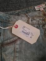 Met jeans, Ophalen of Verzenden, Nieuw, Blauw, W30 - W32 (confectie 38/40)