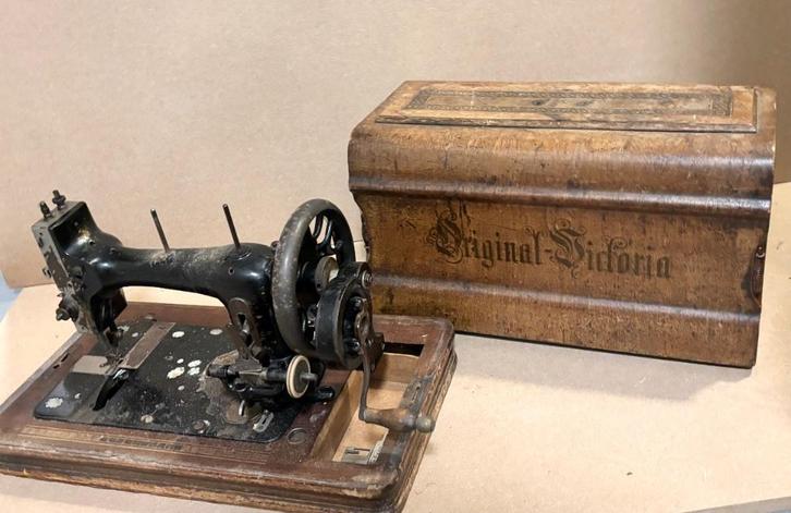 Naaimachine, Verzamelen, Overige Verzamelen, Gebruikt, Ophalen